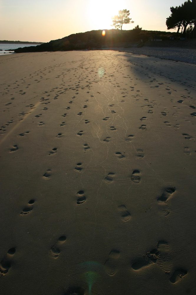Featured image for Sand in Everything! Beach Problems You Never Expect